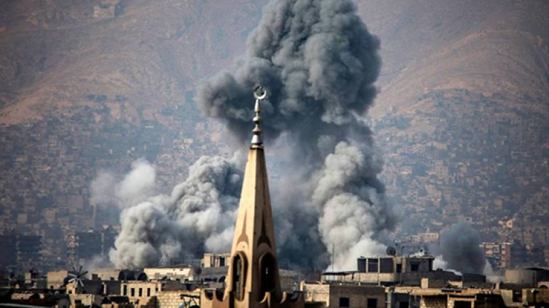 مقتل 23 مدنياً في قصف للنظام قرب دمشق