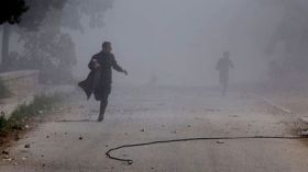 مقتل 21 مدنياً في غارات للنظام السوري