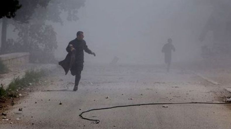 مقتل 21 مدنياً في غارات للنظام السوري