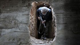 سوريا: مقتل 18 مقاتلاً معارضاً في تفجير في القنيطرة