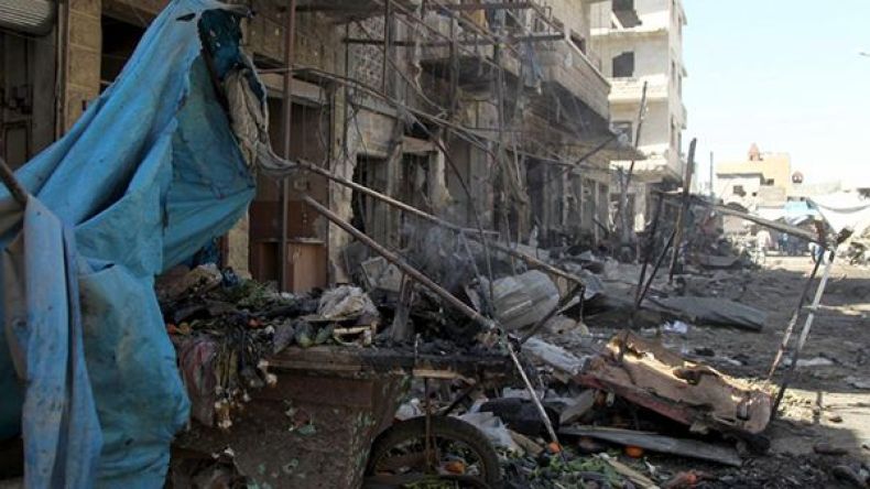 بدء إجلاء سكان من بلدات سورية محاصرة