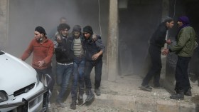 مقتل 18 مدنياً في غارات جديدة للنظام قرب دمشق