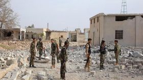 مقتل أربعة جنود سوريين في غارة يعتقد أنها أمريكية