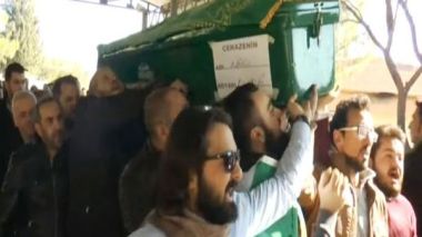 تشييع جثمان إعلامي سوري معارض اغتاله “داعش”