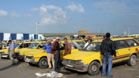 اتحادية‭ ‬سيارات‭ ‬الأجرة‭ ‬تطالب‭ ‬الوصاية‭ ‬بوقف‭ ‬احتكار‭ ‬رخص‭ ‬الخطوط‭ ‬الطويلة