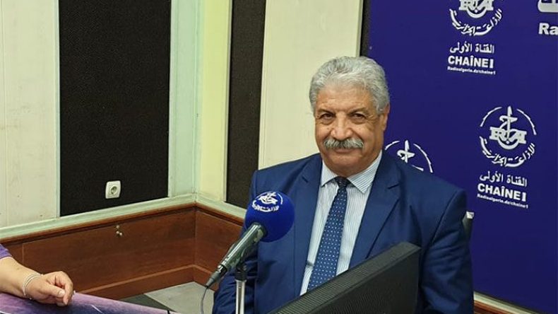 الطيب بوزيد يلغي تعليمة إلغاء التربصات نحو المغرب وتونس