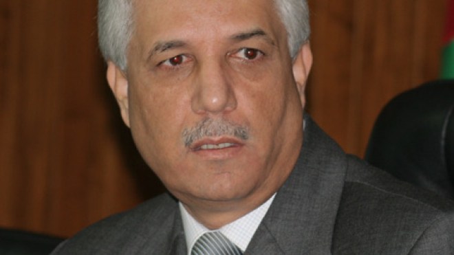 ضرائب جديدة على التبغ والخمور لتفادي الاقتطاع من الأجور