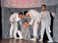 La pièce “Iftiradh ma hadatha faâlan” chaleureusement accueillie à Batna