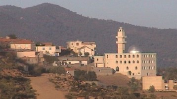 قرية بونعمان… المجد المنسيّ في منطقة القبائل