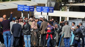 الحرّاقة مقابل الفيزا!