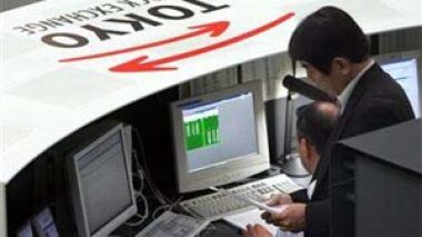 Nette hausse à la Bourse de Tokyo et à Wall Street