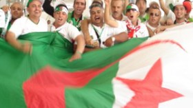 ‭….‬الجزائريون‭ ‬المقيمون‭ ‬بجنوب‭ ‬إفريقيا‭ ‬يحذرون‭ ‬أنصار‭ ‬الخضر‭ ‬من‭ ‬الابتعاد‭ ‬عن‭ ‬مكان‭ ‬الإقامة‭ ‬