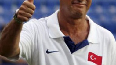 Euro 2008 semi-final preview: Turkey coach Fatih too thin on troops for glory