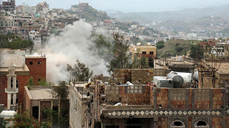 مقتل 20 مدنياً يمنياً في غارة جوية للتحالف
