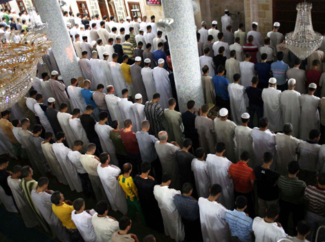 Chaos of Fatwas confuse Algerians in Ramadan