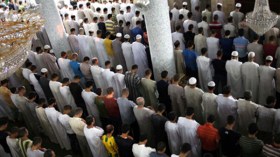 أئمة يحذرون من “بزنسة التراويح” خلال رمضان
