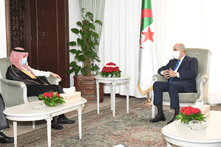 Le président Tebboune reçoit le ministre saoudien des Affaires étrangères