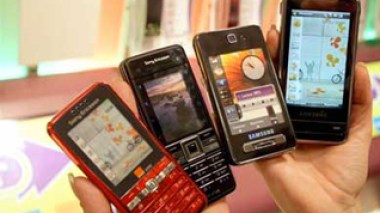 Les opérateurs de la téléphonie mobile sommés par la Direction des Impôts de communiquer la liste de leurs nouveaux abonnés