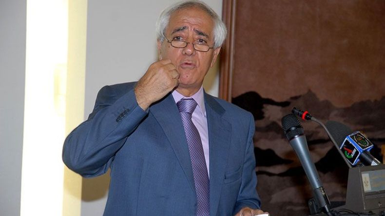 تسريح العمال وخفض الاستثمارات لمواجهة سيناريو أزمة 1986