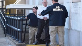 السجن 20 عاماً على أمريكي خطط لحرق مسجد ومدرسة للمسلمين