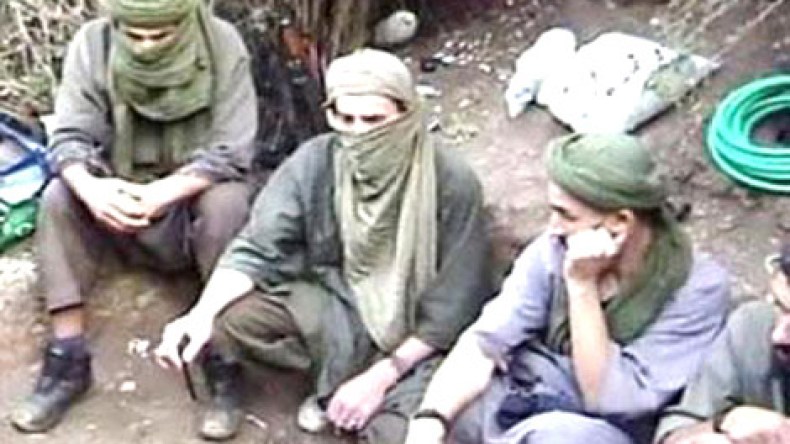 تائبون: الإرهابيون يحاولون التأثير على الشباب في رمضان