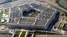 الجيش الأمريكي ينشر فيديو حول هجوم اليمن ثم يسحبه.. لماذا؟