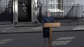 رئيسة وزراء بريطانيا تدعو لإجراء انتخابات مبكرة