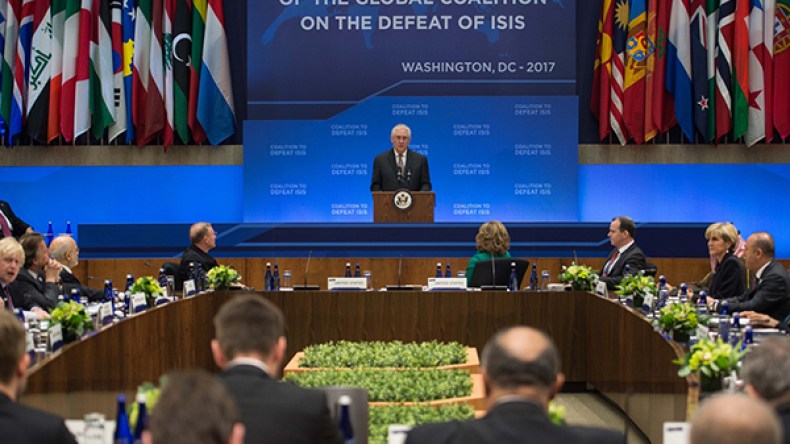 التحالف الدولي يعد بالقضاء على البغدادي وتنظيمه