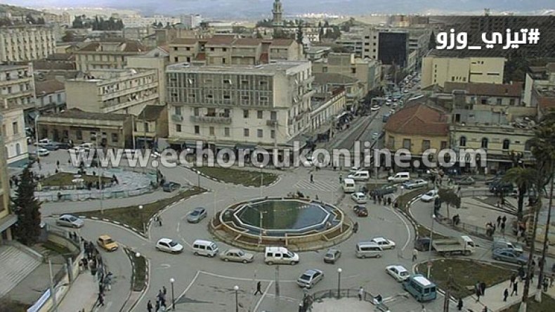 مواطنون يشمّعون بلدية بتيزي وزو احتجاجا على “التزوير”
