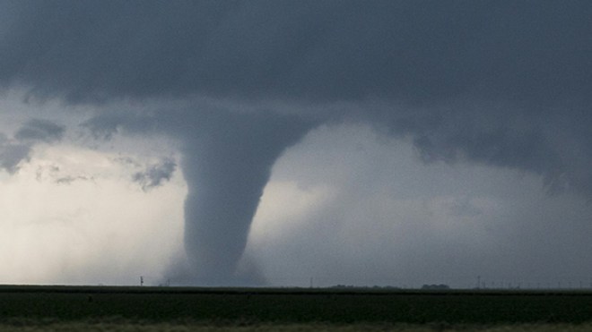 مصرع 14 شخصاً في عواصف قوية في أمريكا