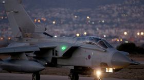 بريطانيا تقصف قصراً لصدام يستخدمه “داعش” في الموصل