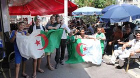 الأعلام‭ ‬الجزائرية‭ ‬تزيّن‭ ‬فنادق‭ ‬تونس‭ ‬والصيف‭ ‬يتمدد‭ ‬إلى‭ ‬غاية‭ ‬أكتوبر