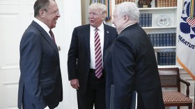 البيت الأبيض غاضب بعد نشر روسيا صوراً لترامب