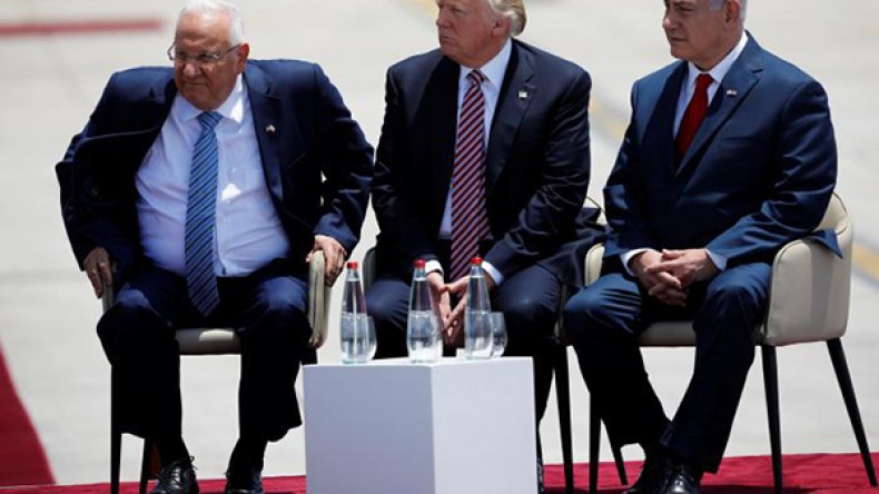 وزير إسرائيلي يحاول تضليل ترامب.. ماذا فعل؟