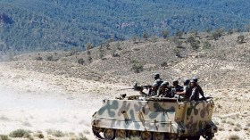 مقتل عسكريين اثنين في انفجار لغم غرب تونس
