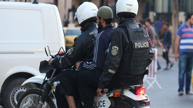 تونس: الكشف عن مخبأ للأسلحة واعتقال اثنين كانا يعدان لهجمات