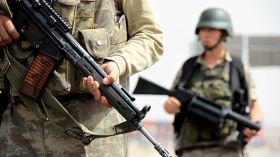 مقتل جنديين تركيين في هجوم لمسلحين أكراد