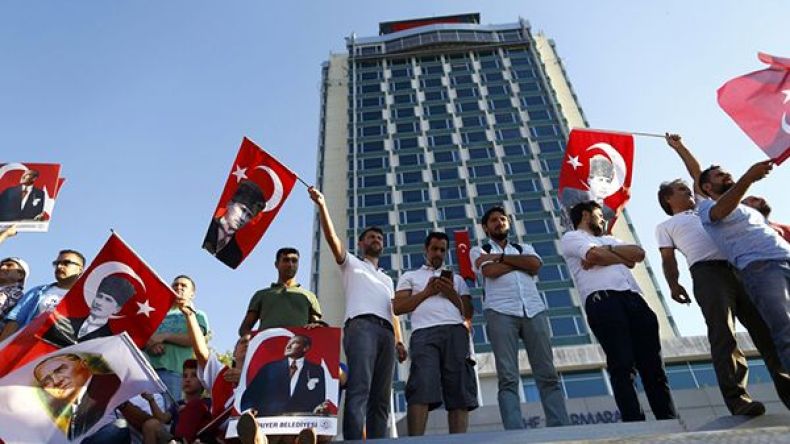 إقالة 1112 موظفاً في مديرية الشؤون الدينية التركية