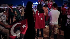 تركيا: 6000 موقوف إثر محاولة الانقلاب والاعتقالات متواصلة