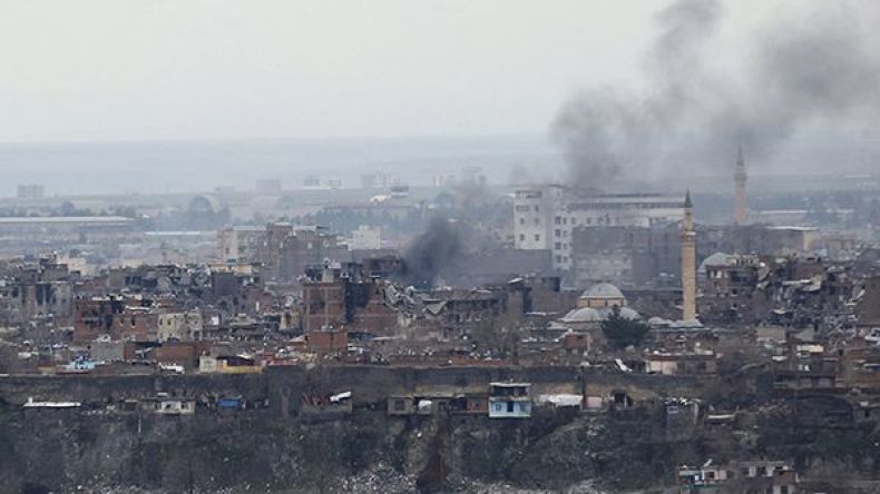 الجيش التركي يقتل 14 مسلحاً كردياً