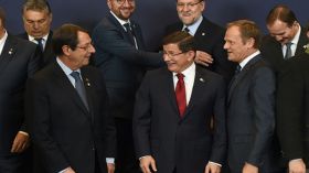 اتفاق تركي أوروبي لاحتواء تدفق المهاجرين