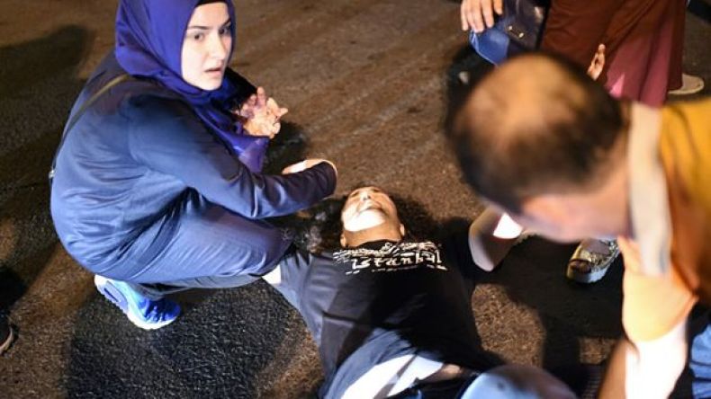 90 قتيلاً و1154 جريحاً في محاولة الانقلاب في تركيا