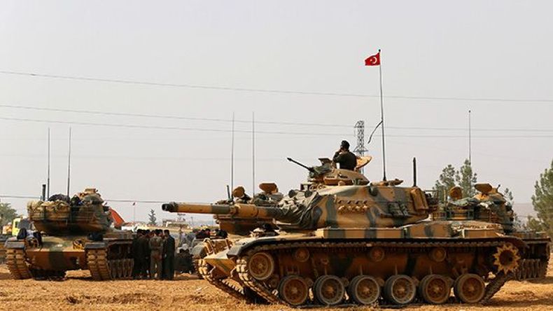 مقتل جنديين تركيين في انفجار على الحدود السورية