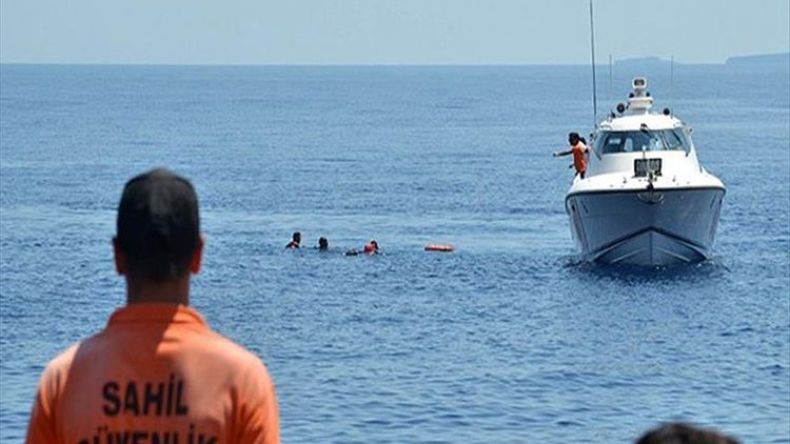 غرق 17 لاجئاً قبالة سواحل تركيا