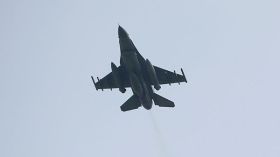 طائرات تركية تقصف مسلحين أكراداً في سوريا