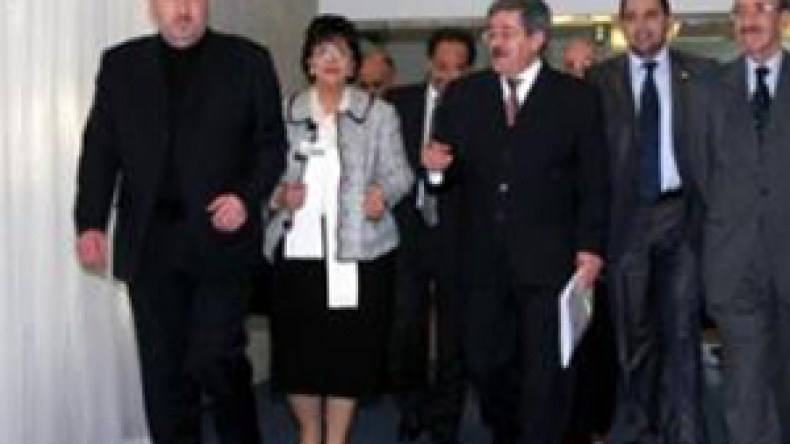 مركزية سيدي السعيد تتراجع عن مطلب تخفيض الضريبة على الدخل الإجمالي