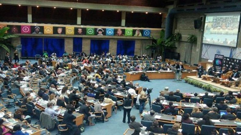 مسؤولة إفريقية تتهم رئيس الوفد المصري بوصف الأفارقة بـ”الكلاب والعبيد”