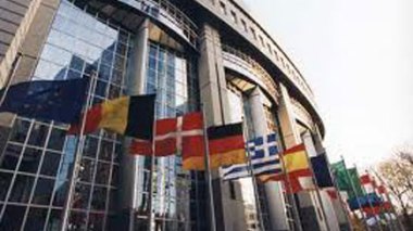 L'Union européenne renforce les sanctions contre la Libye