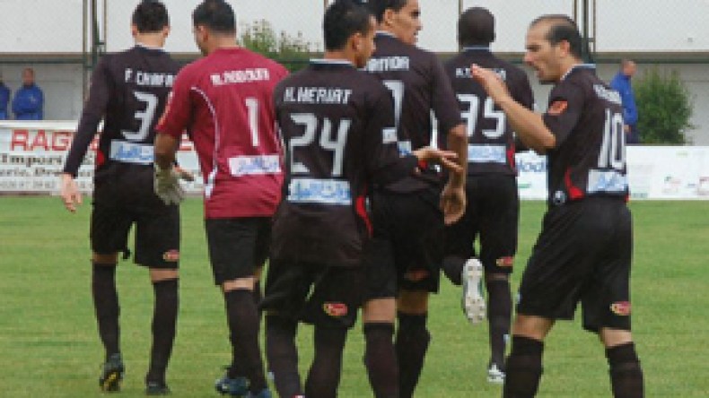 لاعبو‭ ‬النخبة‭ ‬متذمرون‭ ‬من‭ ‬توقيت‭ ‬التدريبات‭ ‬وقصر‭ ‬فترة‭ ‬السهرات‭ ‬الرمضانية