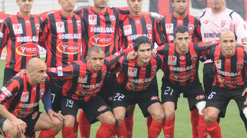 أول‭ ‬انتصار‭ ‬لاتحاد‭ ‬‮”‬رونار‮”‬‭..‬‮ ‬الخروب‭ ‬تنتعش‭ ‬وتلمسان‭ ‬والبرج‭ ‬ينهاران‭ ‬